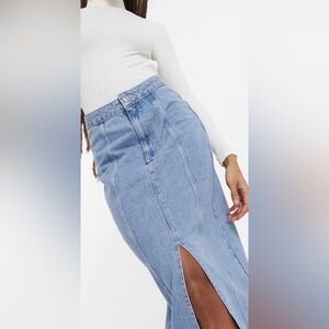 Hourglass Light Blue midi Denim Skirt